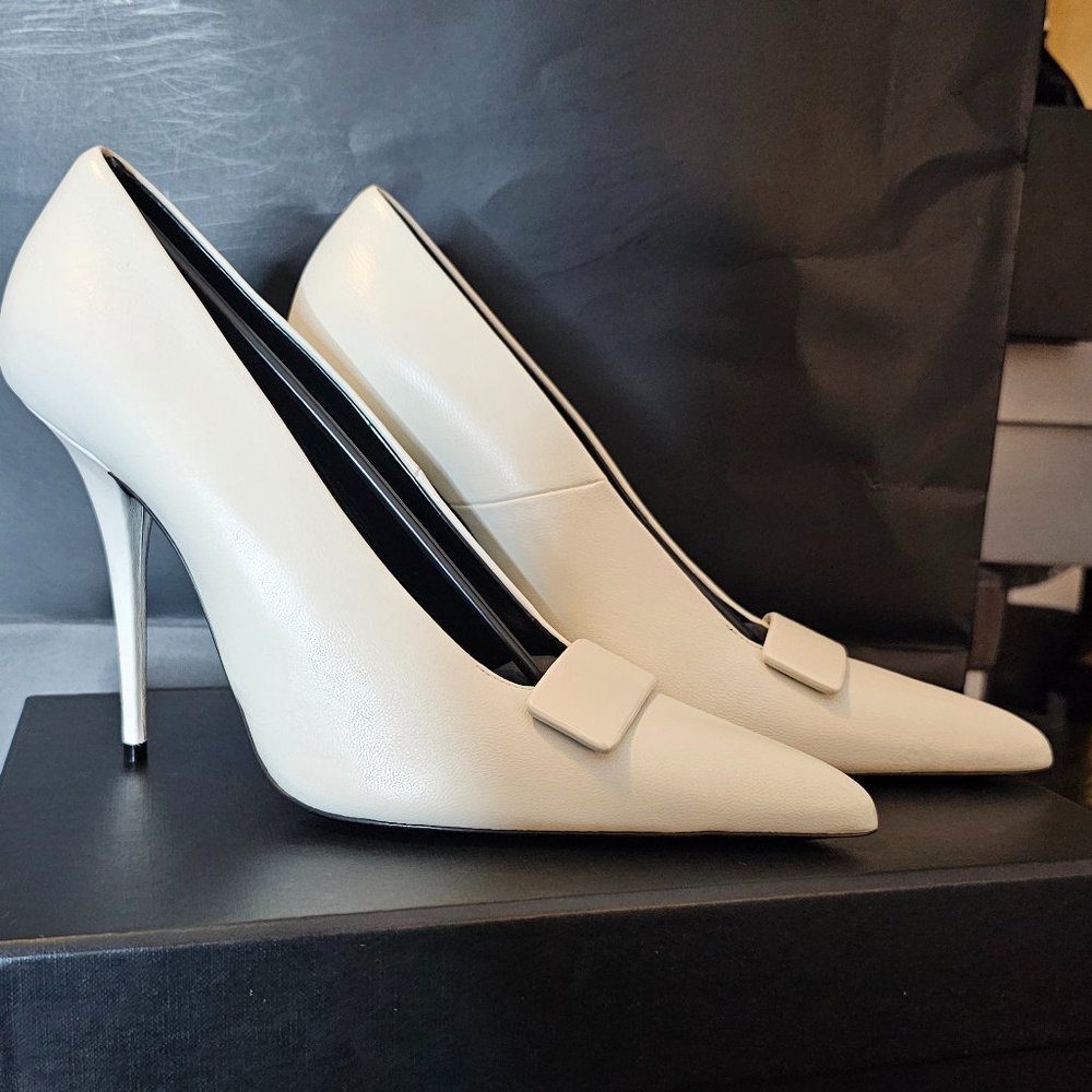 Saint Laurent Kayla Leather Pumps in White, Size 8.5 US